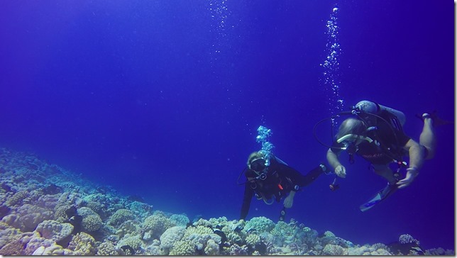 Ann-Helen and John at the Wall of Anse Amyot